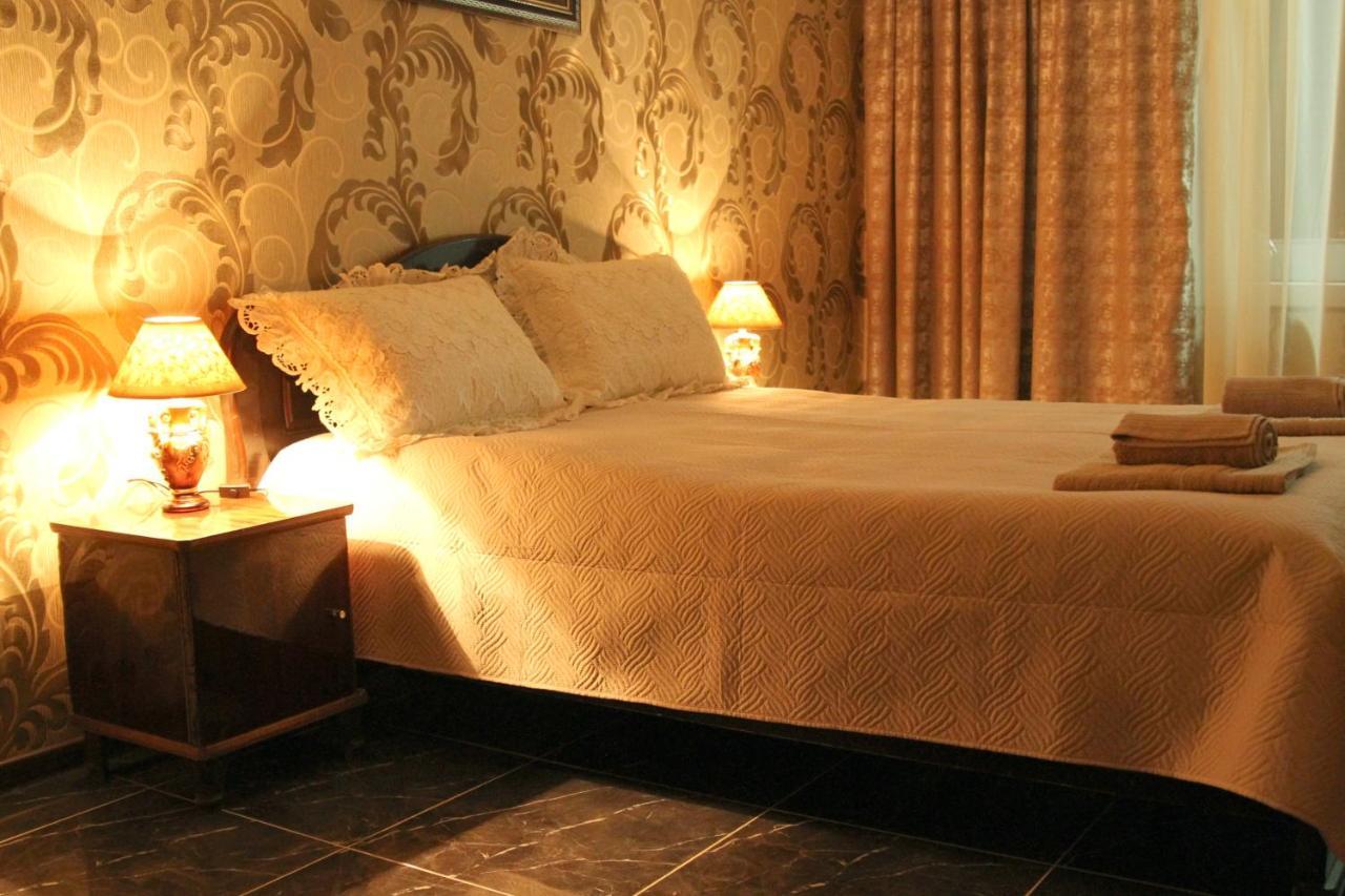 Georgian Hosts Tbilisi Hotel Kültér fotó